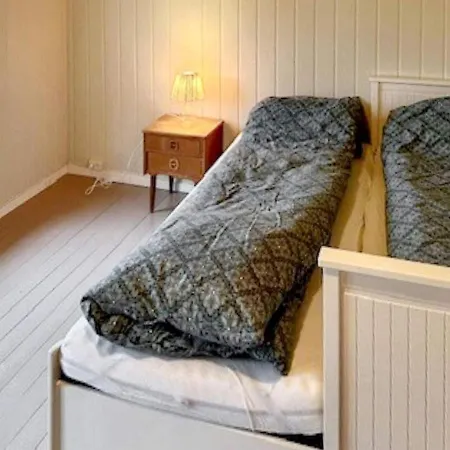 10 Person In Snillfjord-by Traum