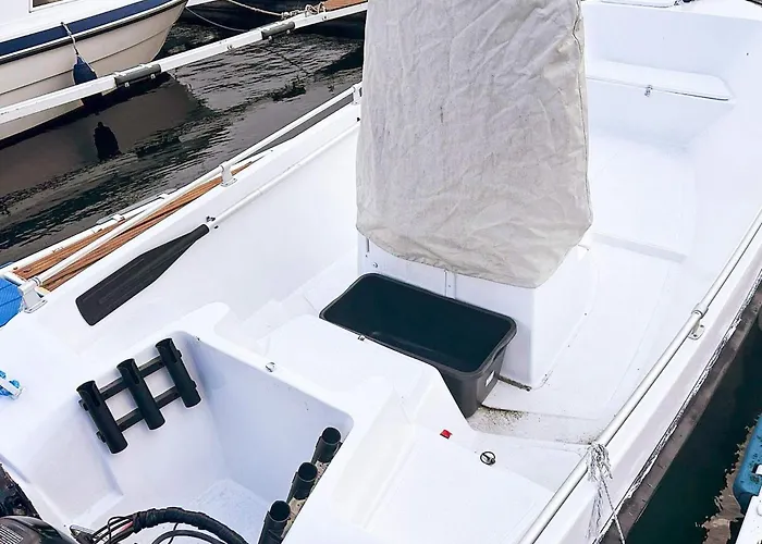 10 Person In Snillfjord-by Traum 別荘